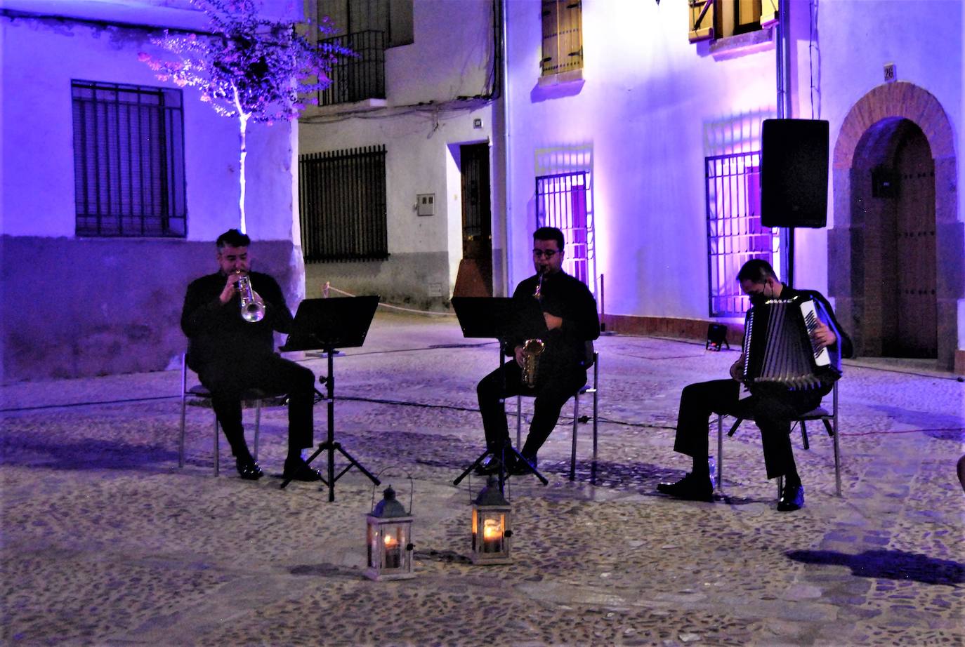 Inauguración Fuente de la Plaza de la Encalá