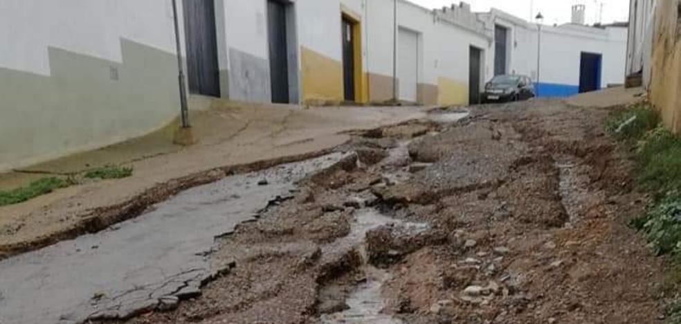 La tormenta descargó 70 litros de agua en poco más de media hora en Los Santos de Maimona - Vimarsana News