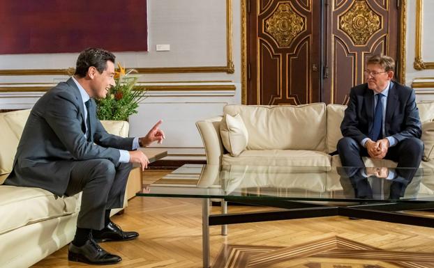 Calviño insta a las comunidades a no formar bloques de financiamiento