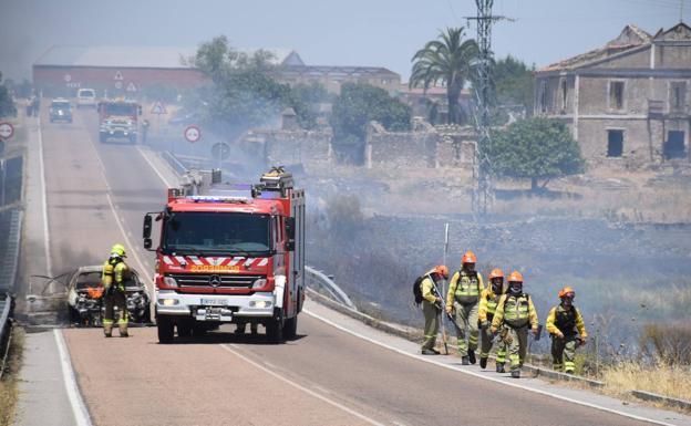 Desactivado el nivel 1 de peligrosidad por el incendio cerca de Trujillo
