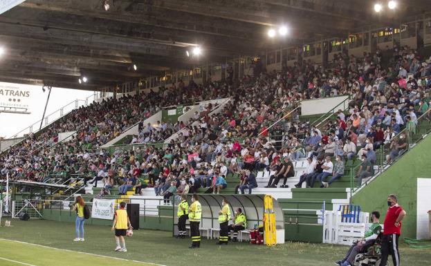 Cacereño y Coria protagonizan el mayor derbi provincial