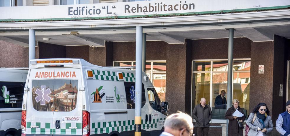 CSIF calcula que se recortarán 105 empleos en el transporte sanitario - Vimarsana News