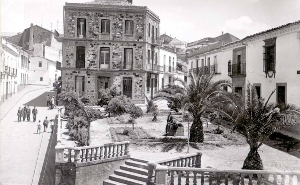 Venganza a hachazos contra el jefe de policía