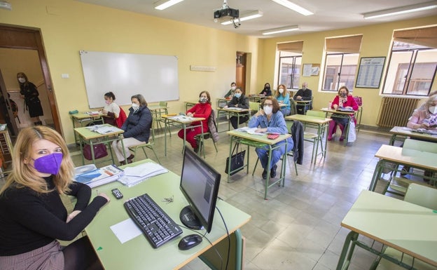 Las escuelas de idiomas de Extremadura pierden un tercio de sus alumnos en un lustro