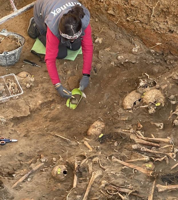 Concluyen las catas para localizar víctimas franquistas en el cementerio de Badajoz
