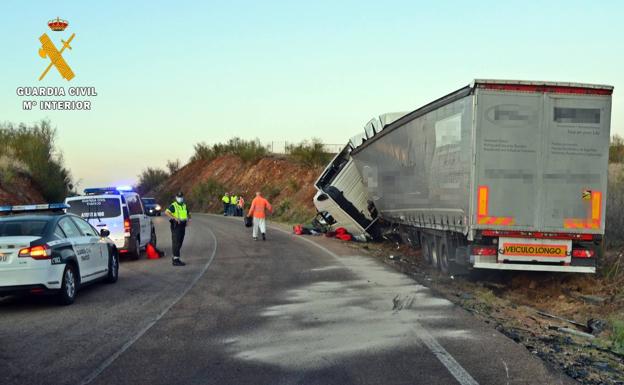 Acusado de homicidio el camionero implicado en el accidente mortal en Palomas al dar positivo en alcohol