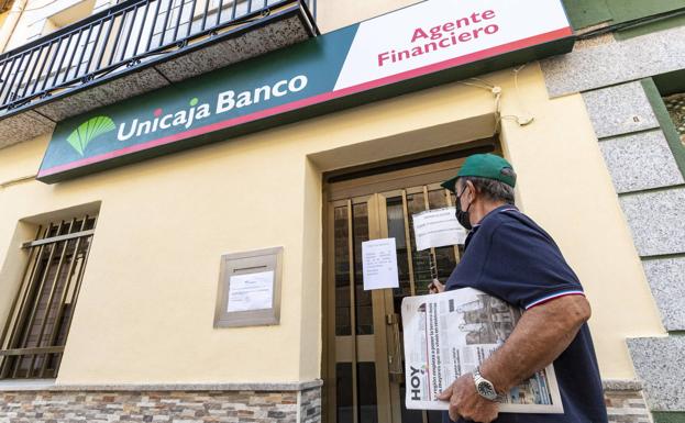 Unicaja Banco ganó 156 millones en los nueve primeros meses, un 41% más en términos recurrentes