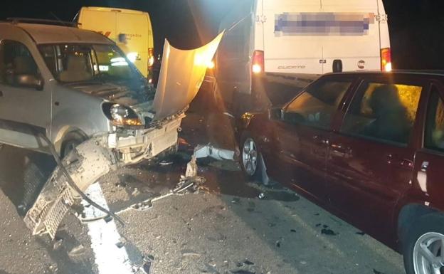 Un conductor provoca varios accidentes tras circular en sentido contrario por la A-66