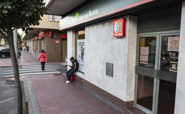 Convocada una concentración y una huelga general para protestar por el ERE de Unicaja