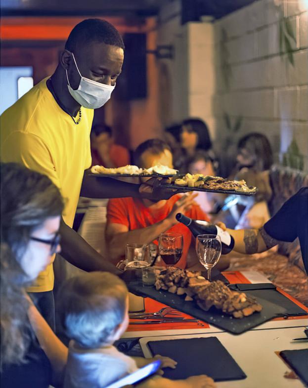 De niño patera en Senegal a empresario en Las Hurdes