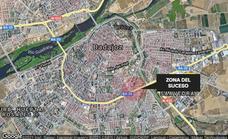 Una colisión de tres turismos provoca seis heridos en Badajoz, entre ellos una niña de 4 años