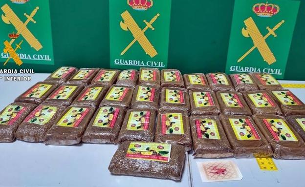 Interceptado a la entrada de Badajoz con más de 3 kilos de hachís ocultos en un vehículo