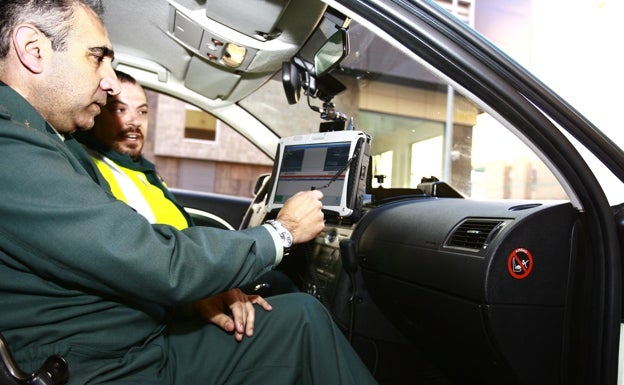 Unos 8.500 vehículos circulan sin seguro por las carreteras extremeñas