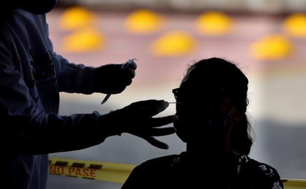 Extremadura tiene casi un centenar de brotes abiertos con 681 casos activos y 2.270 personas en seguimiento