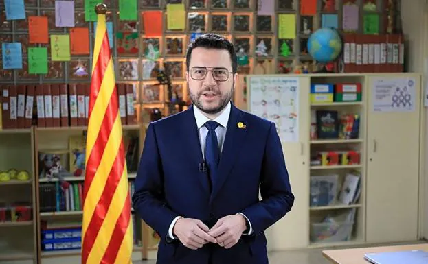 Aragonès promete potenciar las escuelas como «núcleo de la nación catalana»