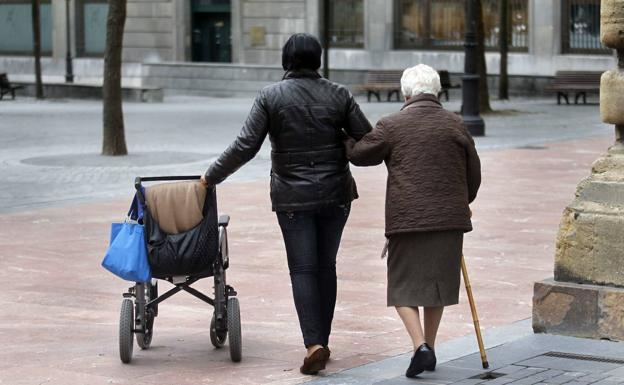 1.256 extremeños han muerto este año esperando la ayuda de la dependencia