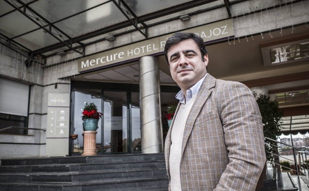 Hotel Río suspende el cotillón en Badajoz y devuelve las entradas