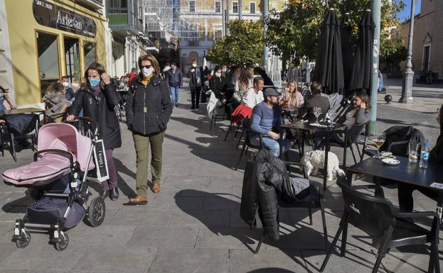 La patronal Ceade pide al Ayuntamiento de Badajoz que mantenga los veladores actuales