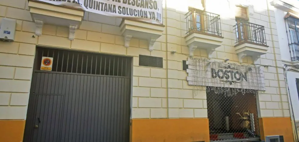 «Necesitamos que los políticos nos ayuden a descansar», piden vecinos del centro de Don Benito