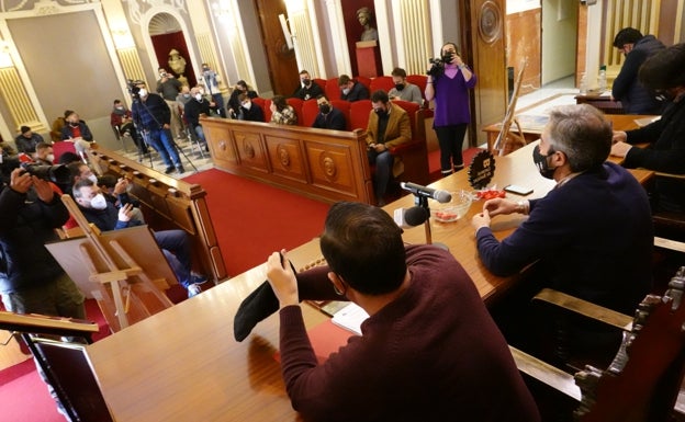 Los Minifolk debutará abriendo el concurso de murgas de Badajoz más corto de las últimas dos décadas