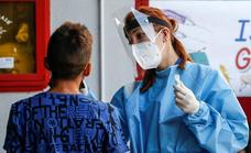 Extremadura registra 2.684 contagios y la incidencia sigue bajando