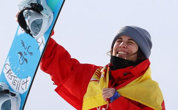 Queralt Castellet, plata en snowboard halfpipe