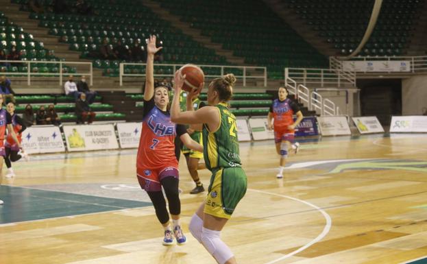 Intenso final de febrero para el Al-Qázeres en casa