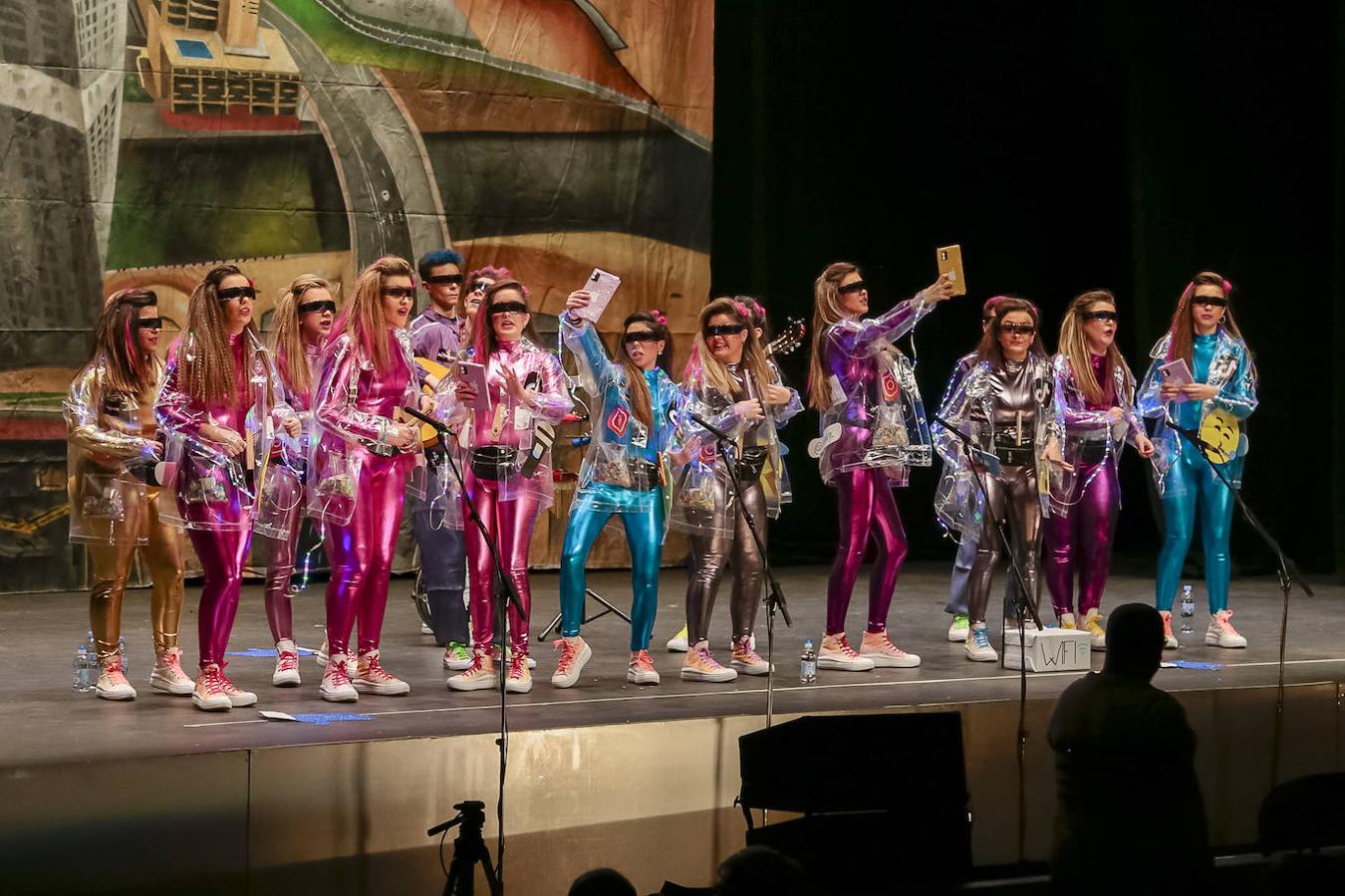 Público ansioso de coplas y cuartetas en Mérida