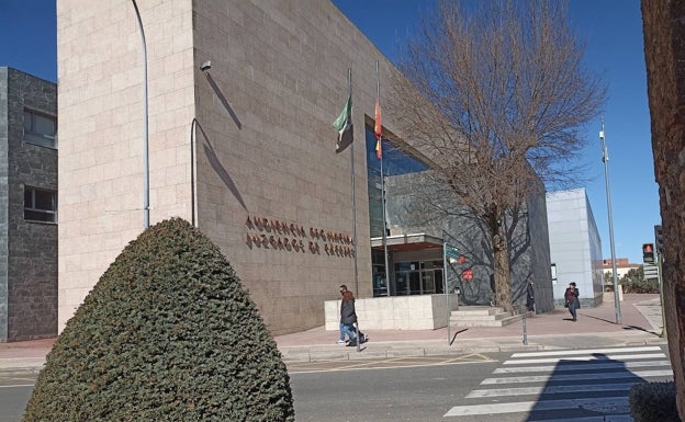 Piden seis años de prisión para un acusado de abusar de una niña en Cáceres