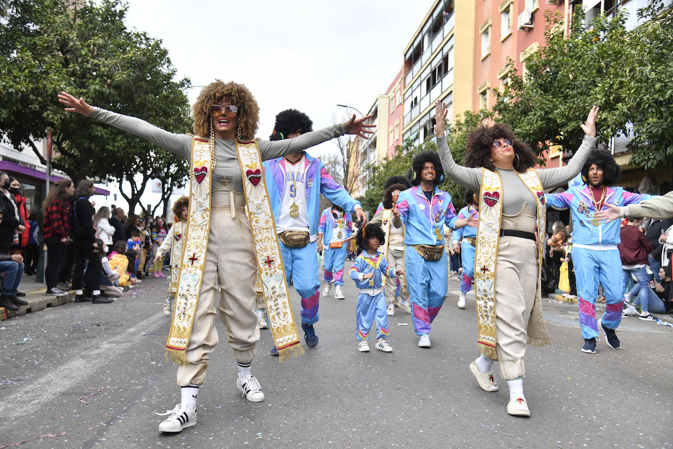 Así vivieron el Carnaval de Badajoz los artefactos y grupos menores