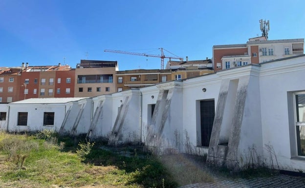 El Ayuntamiento de Badajoz cederá el albergue juvenil para acoger a refugiados ucranianos