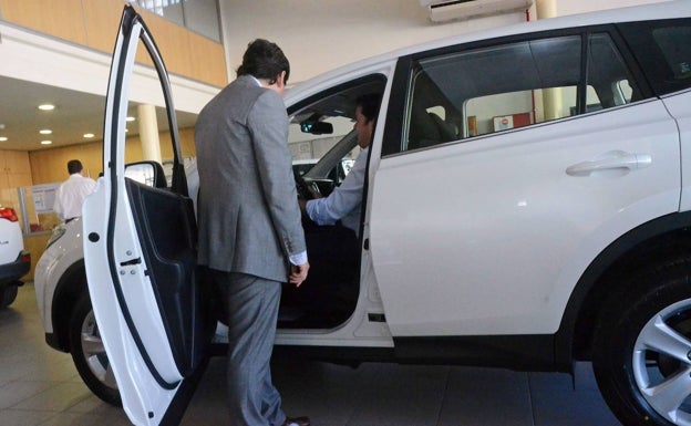 Cómo reclamar el 15% de lo que te costó el coche