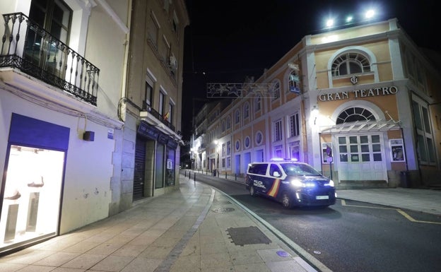 Trabajadores sin contrato del Gran Teatro de Cáceres reciben «gratificaciones fijas»