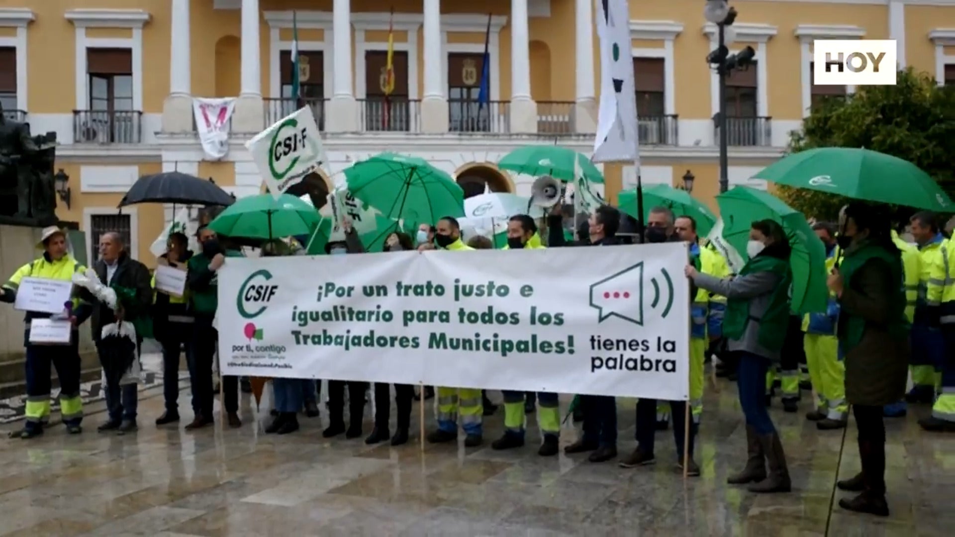 ​​​​​Funcionarios municipales de Badajoz piden una subida salarial tras el acuerdo de la Policía Local