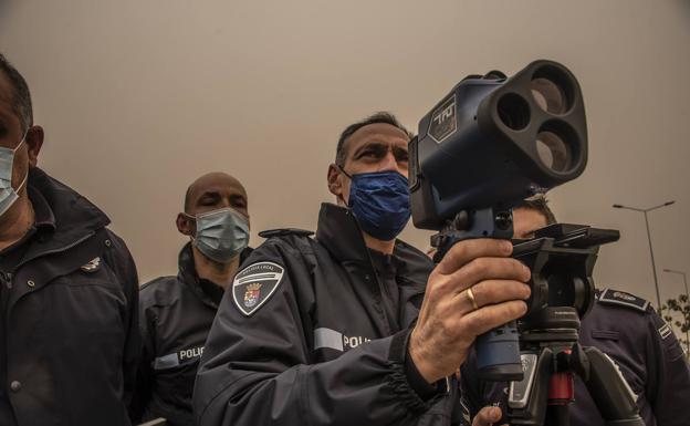 Radares 'invisibles' para acabar con los conductores temerarios en los pueblos
