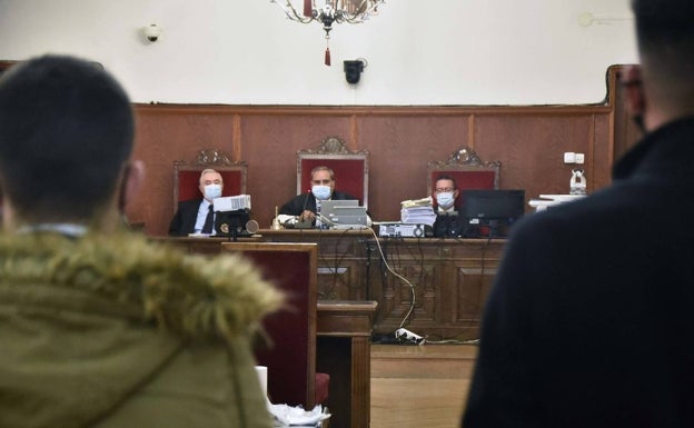 El TSJEx confirma la condena de 13 años y medio de cárcel por la violación en manada de Badajoz