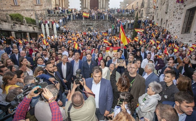 Vox se arma en Extremadura tras el éxito logrado en Castilla y León