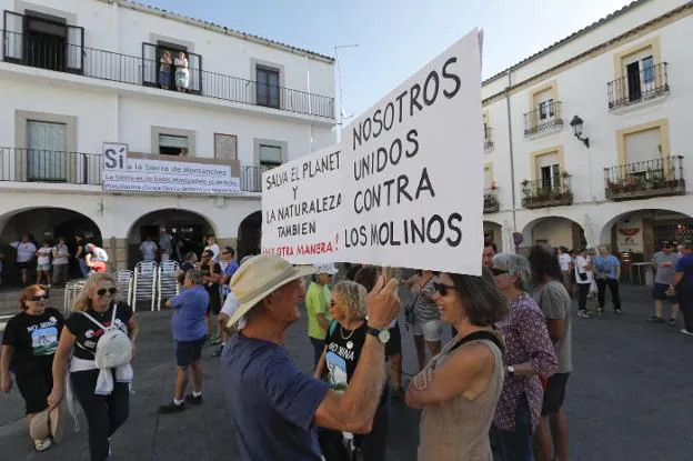 La Junta niega el permiso al primer parque eólico de la zona de Montánchez