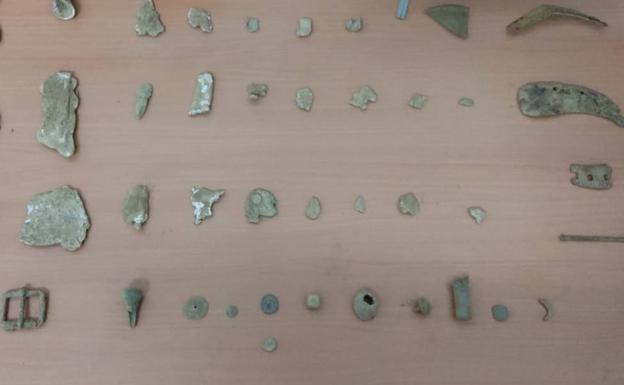 Dos investigados por el expolio de 48 piezas arqueológicas en un yacimiento cacereño