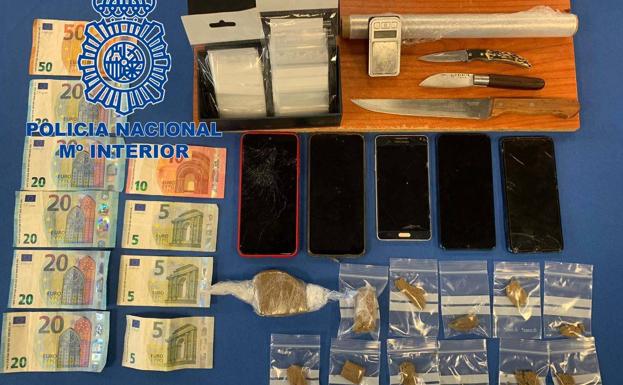 Tres detenidos por traficar con hachís en Mérida