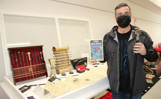 «Tengo 24 varitas mágicas de los principales personajes de Harry Potter»