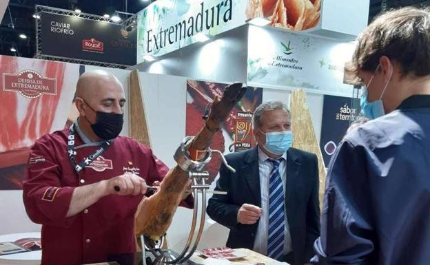 Cuarenta empresas extremeñas participan en la Feria Alimentaria Barcelona 2022