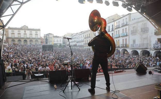 El contrato del Womad de Cáceres sigue sin firmarse a un mes del inicio del festival