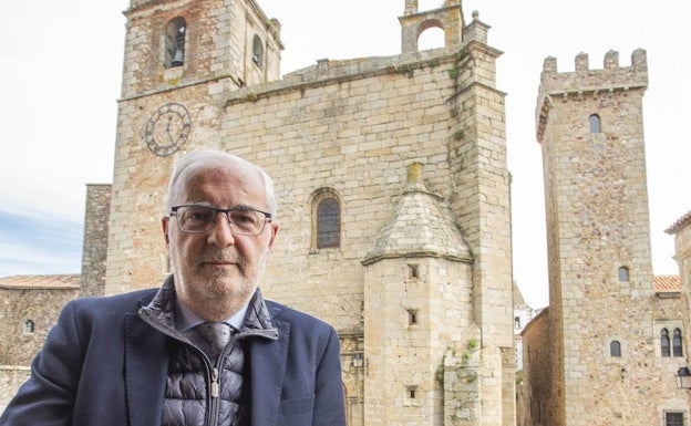 «Los cofrades de Cáceres tienen unas ganas locas de salir en procesión»