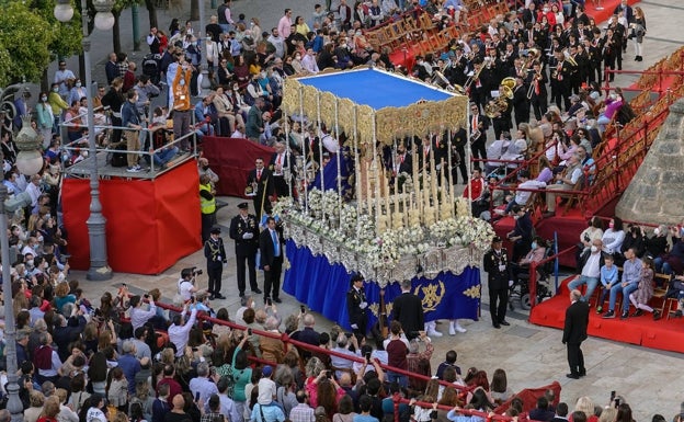 Badajoz espera un claro para sacar este martes los desfiles de Las Descalzas y San Fernando