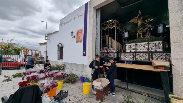 El Calvario de Mérida saca adelante su Martes Santo