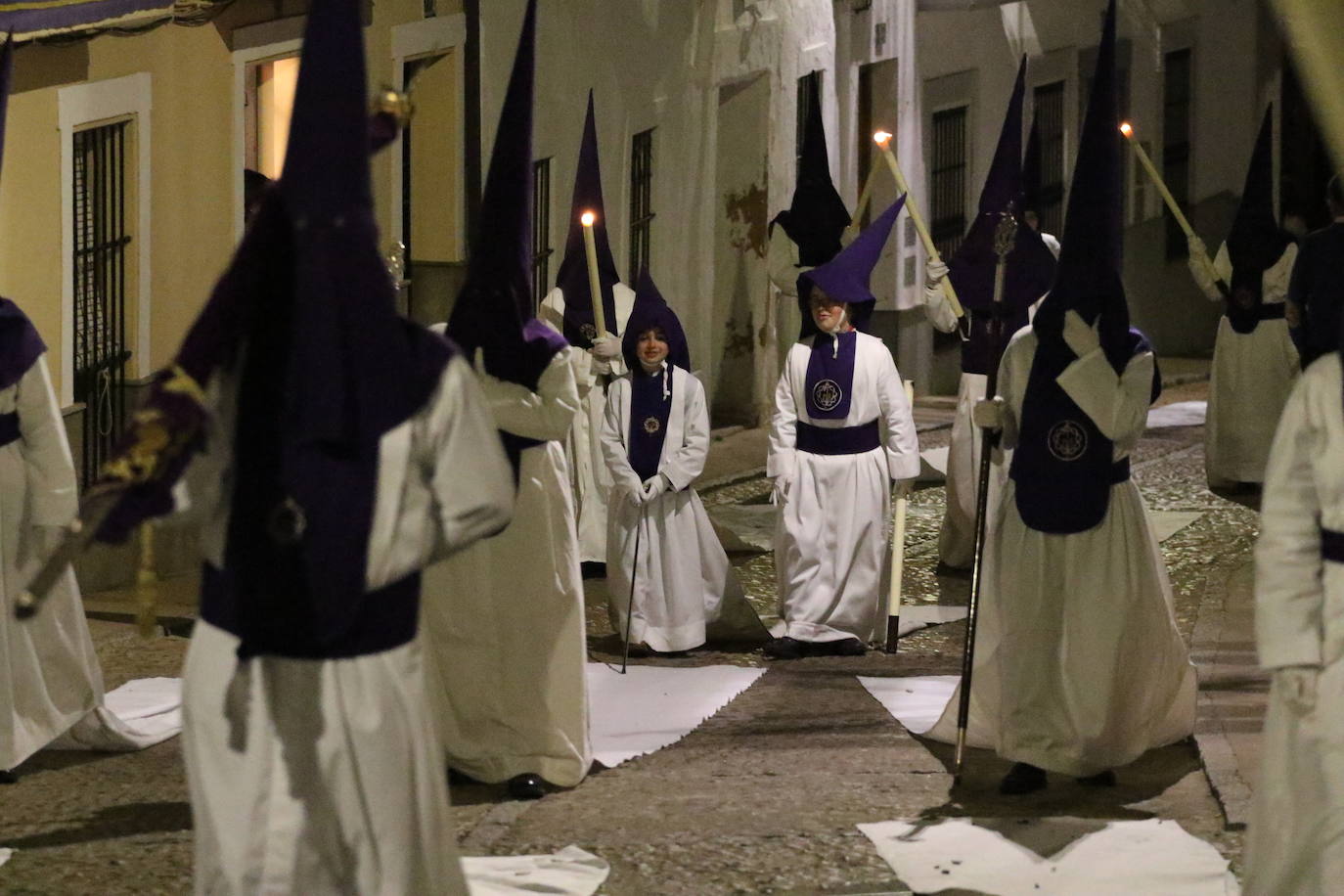 Jerez vuelve a vibrar con la Cofradía del Coronado en la noche de Jueves Santo
