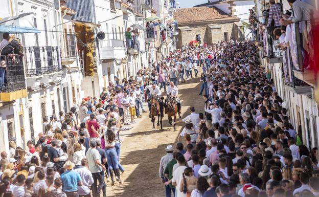 Vara, sobre posibles cambios en las carreras de Arroyo: «Estas cosas nunca se deben hablar en caliente»