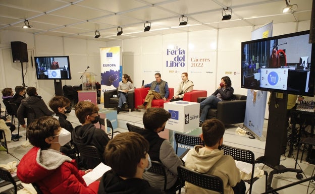 Una Feria del Libro de Cáceres con más gancho para público joven