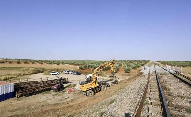 37 millones para modernizar dos líneas de tren extremeñas